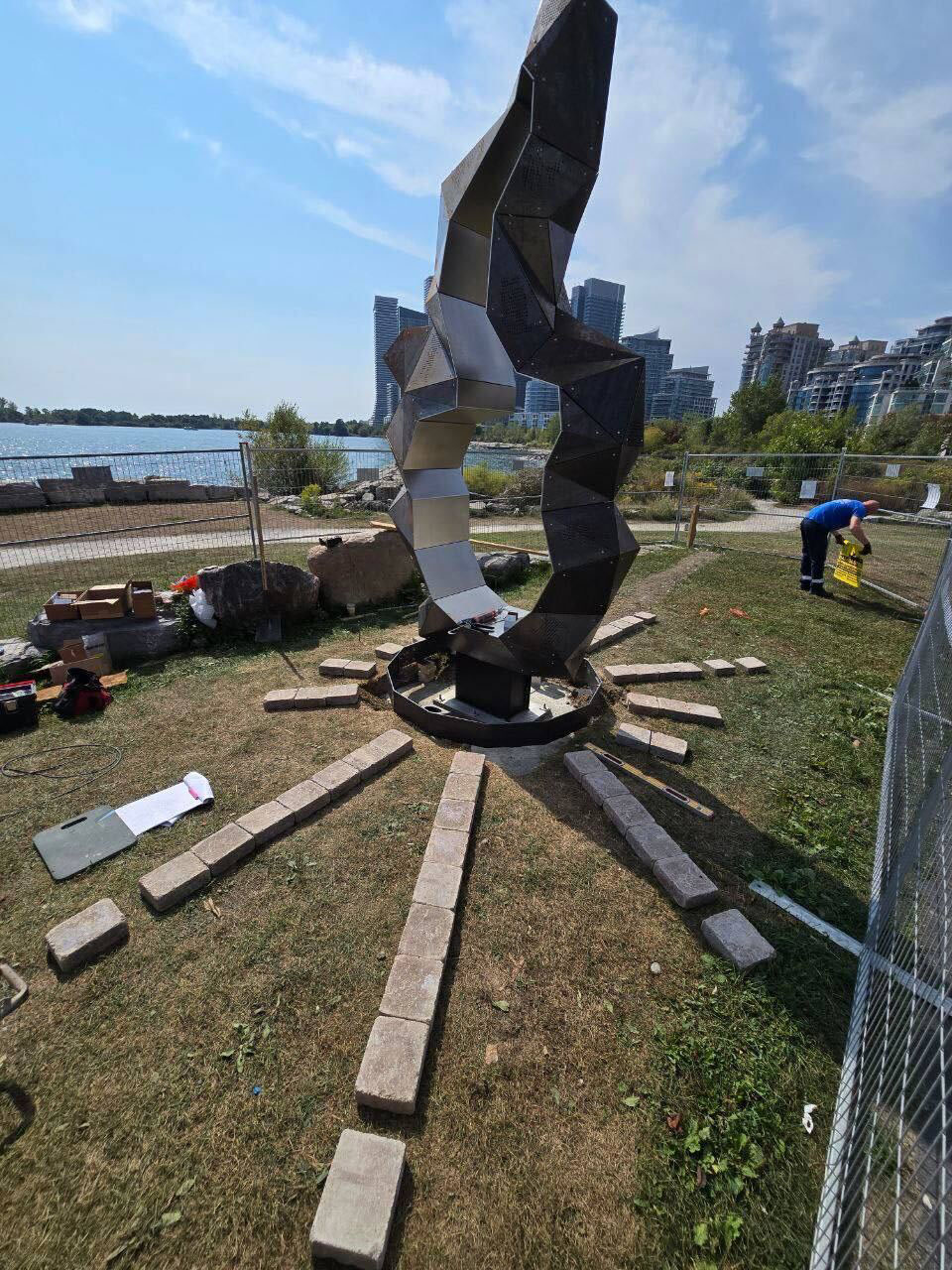 OUTDOOR ART & SCULPTURE SERVICES IN TORONTO & GTA